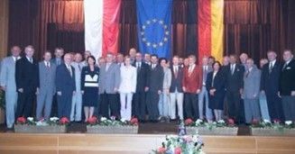 Gruppenbild: Rat der Stadt Grodzisk Wlkp. und Rat des Fleckens Delligsen Gruppenbild: Rat der Stadt Grodzisk Wlkp. und Rat des Fleckens Delligsen © Gemeinde Delligsen